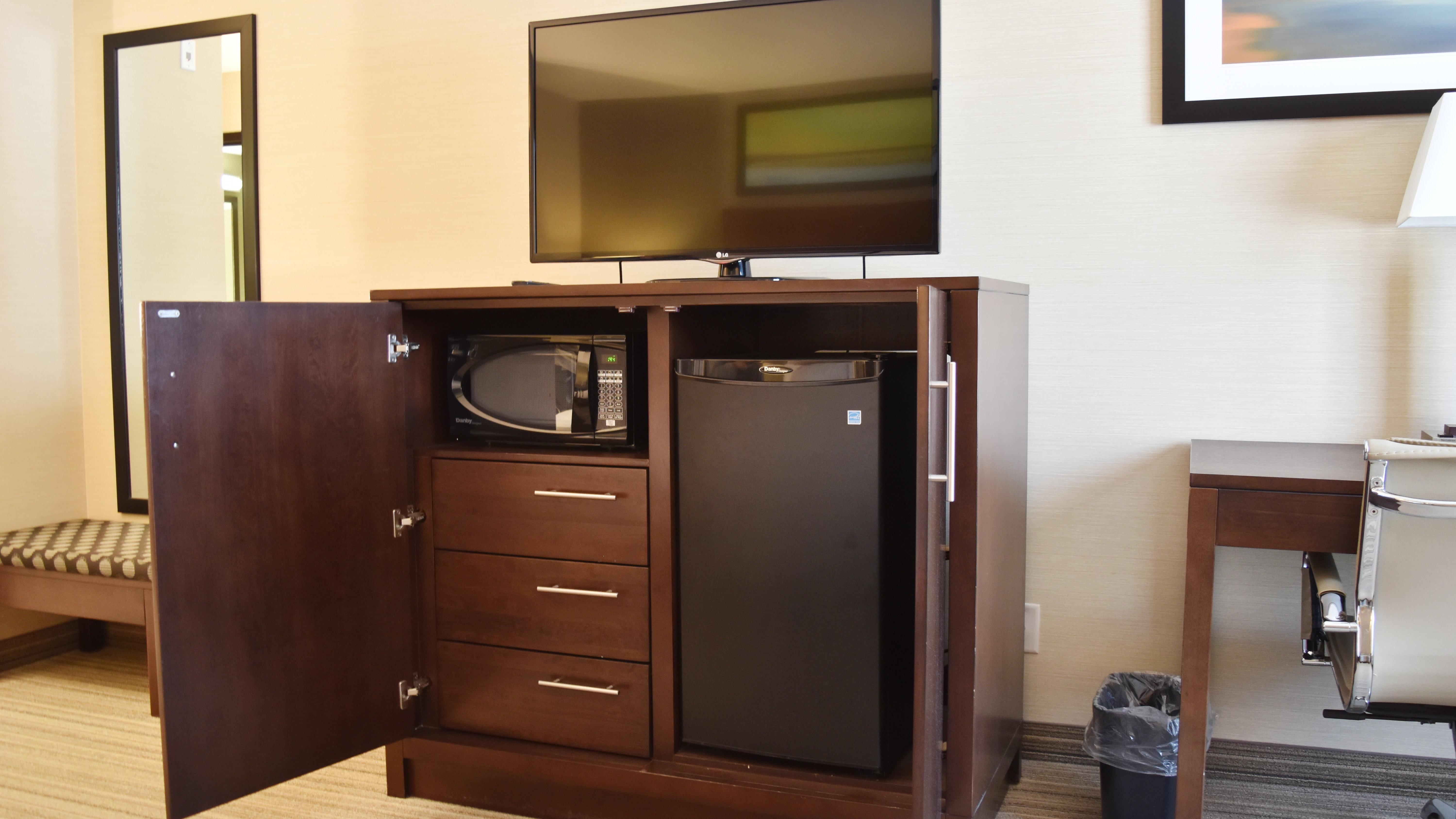 Holiday Inn Express Golden-Kicking Horse By Ihg Экстерьер фото